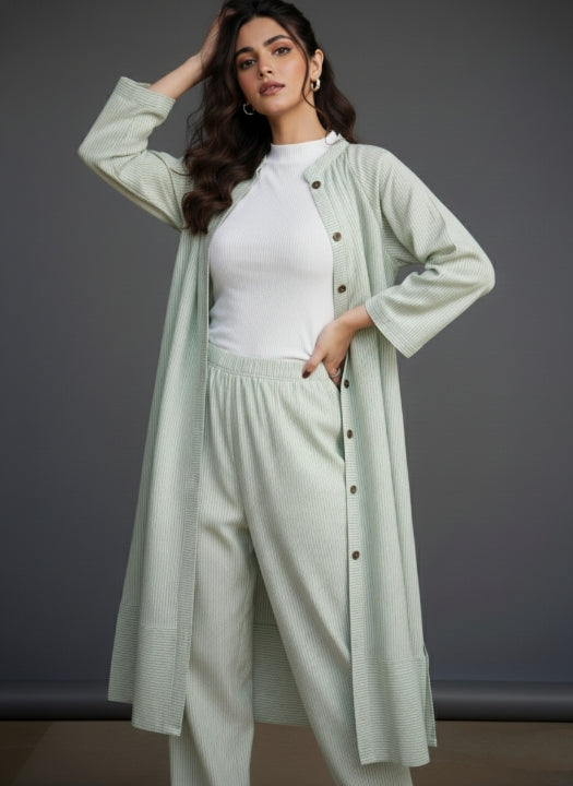 Yarn Dyed Cotton 2-Piece with Wooden Buttons