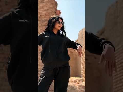 Comfy Zipper Hoodie black 1 piece