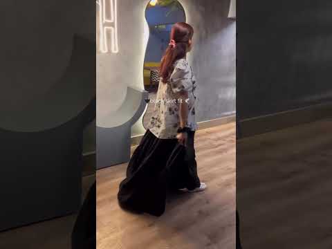 1 Piece Black Maxi Skirt – Elegant Tiered Long Skirt
